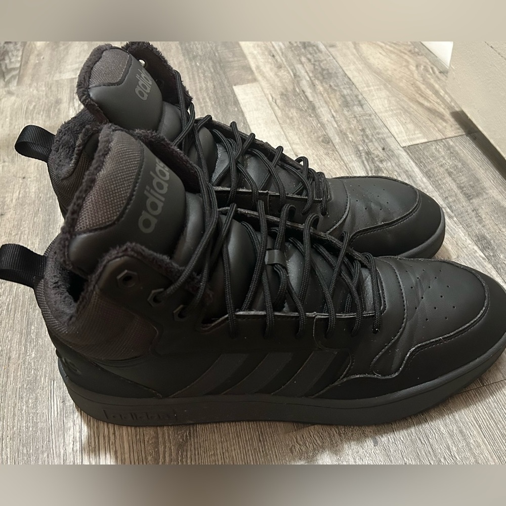 Adidas hoops 3.0 mid winterized black/carbon 13